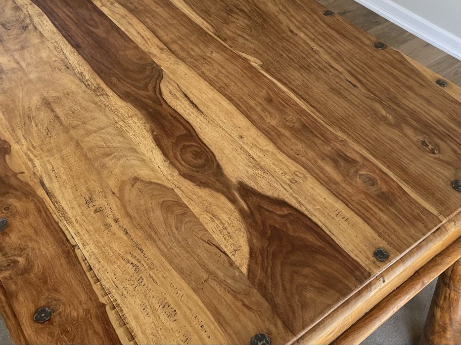 Stół kolonialny w pełni lity, oryginalne okucia