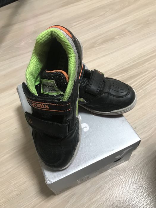 Футзалки  сороконожки joma