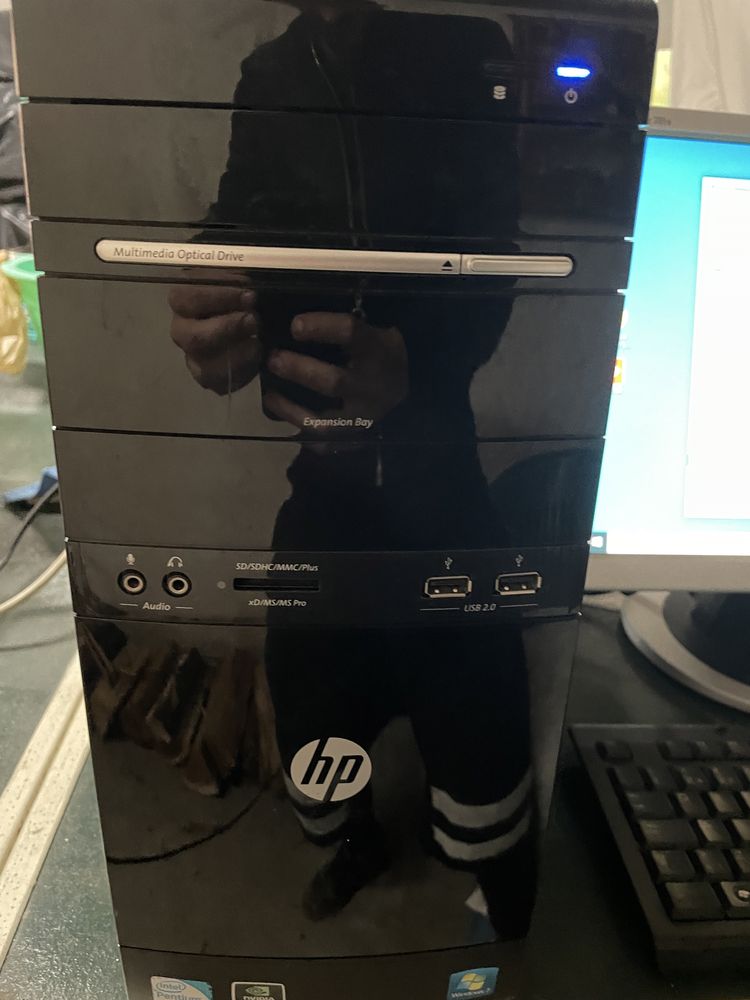 Vendo computador completo HP