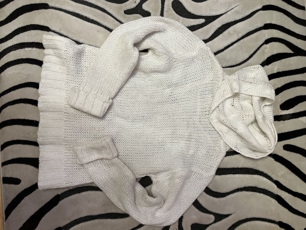 Sweter damski z golfem oversize