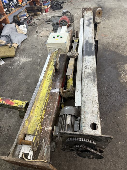 Підйомник автомобільний 3т 380в