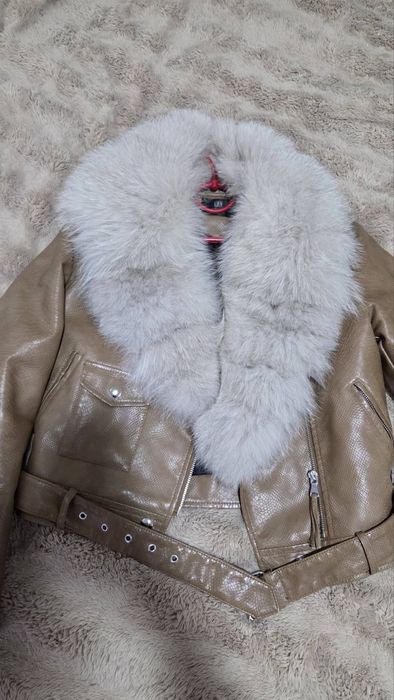 Крута тепла курточку