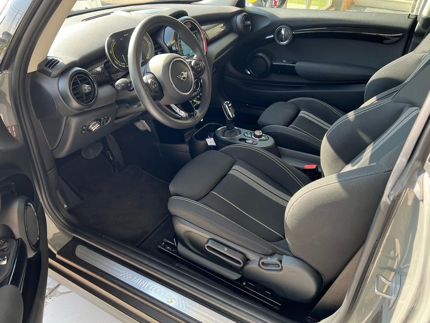 Mini Cooper SE Eletric IVA dedutivel