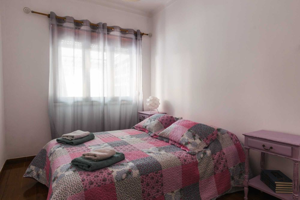 Quartos para arrendamento mensal na Portela de Sintra
