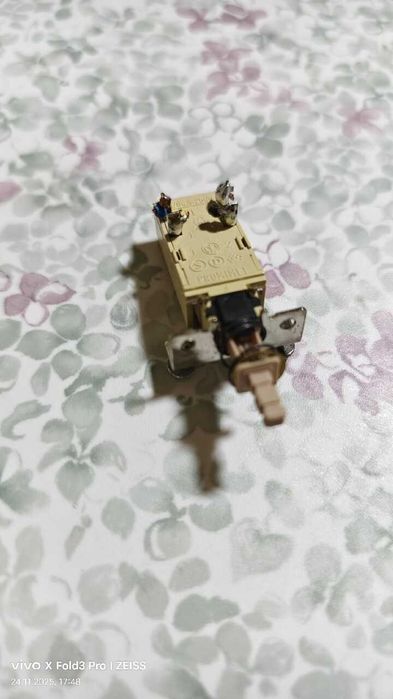 Radmor 5430 magnetofon włącznik sieciowy.