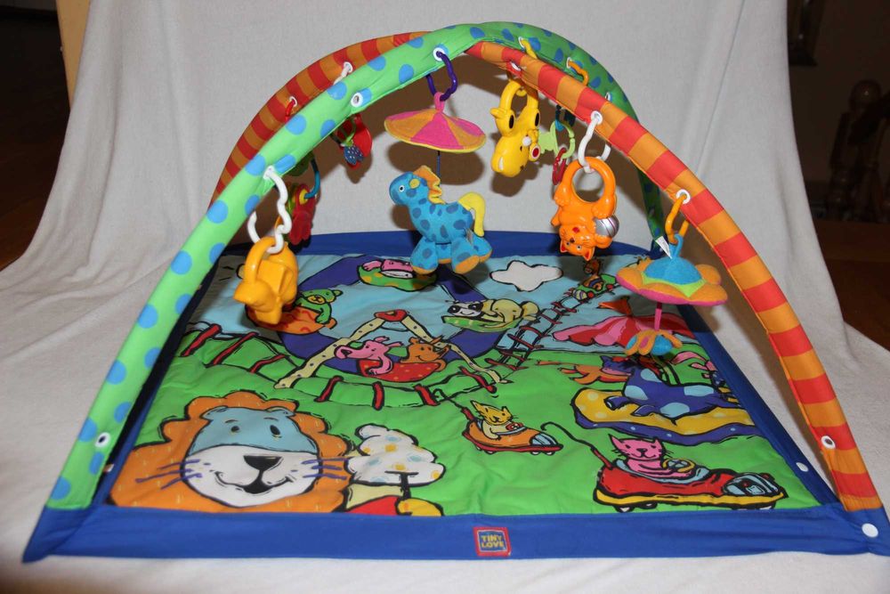 Mata edukacyjna Gimnastyka dla bobasa  Tiny Love