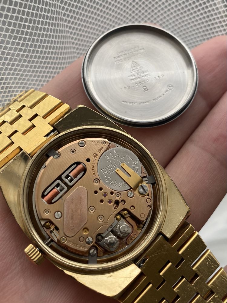 Omega Geneve Chronometer Kamerton
