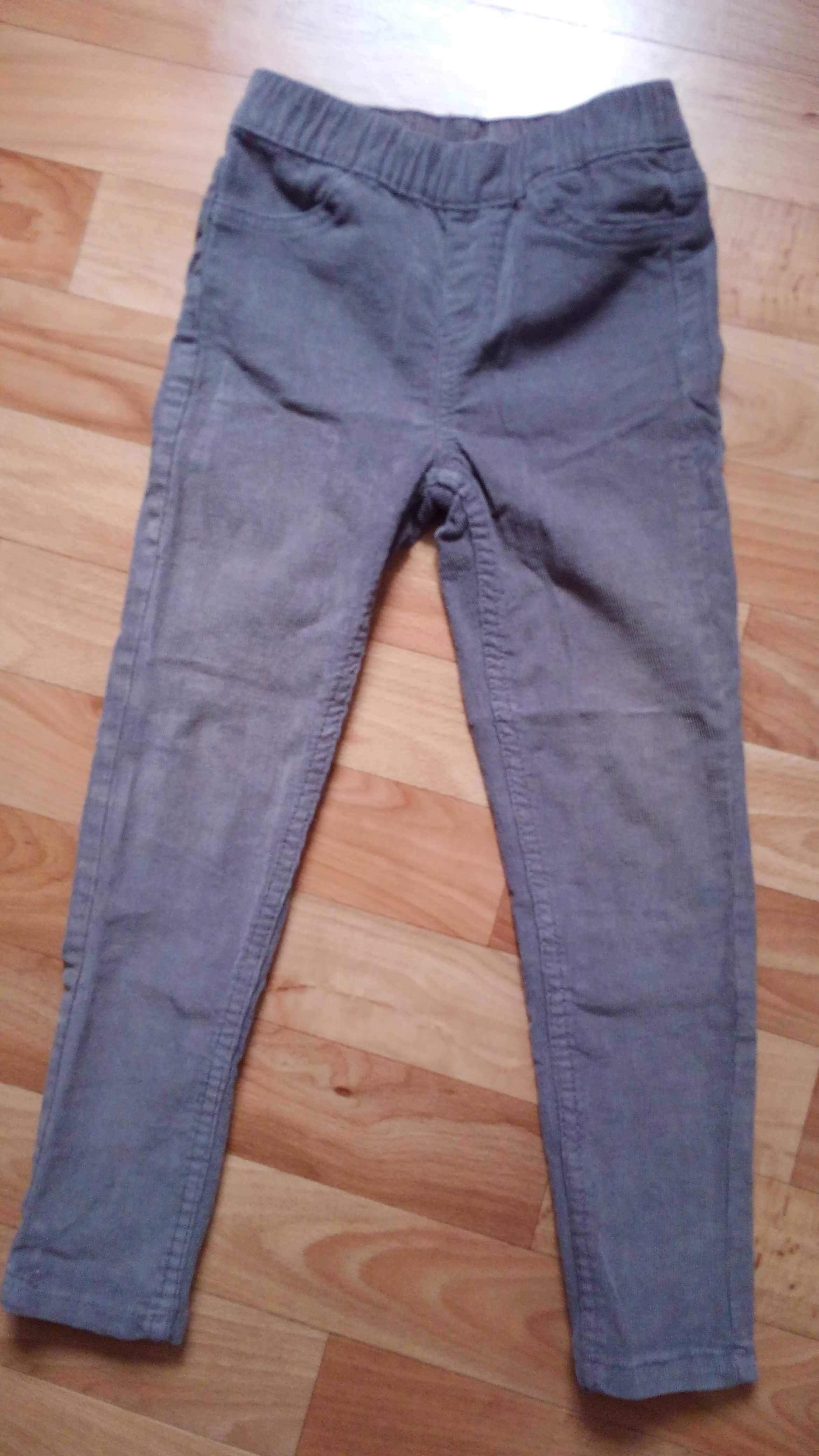 Штани, брюки, джинси (розмір 116)