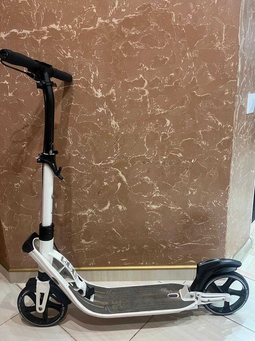 Продам дитячий самокат