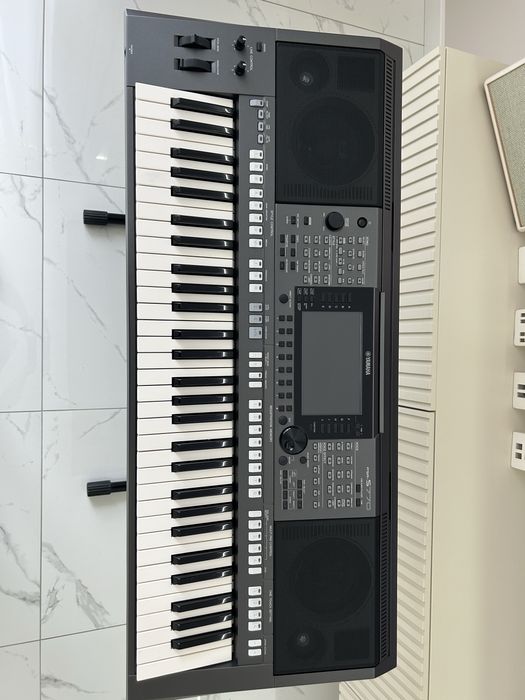 Keyboard Yamaha PSR-S770