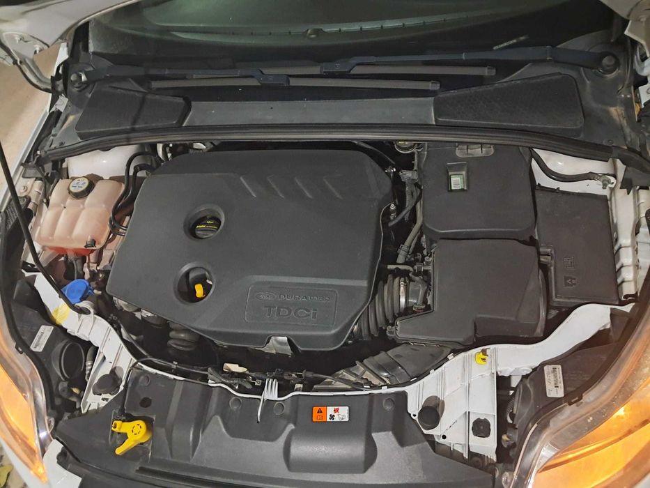 Trabalha como NOVA Carrinha Ford Focus (Segura e Robusta)