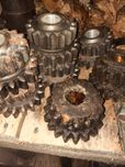 Продам блочки заднего хода кпп газ 53.66 нові