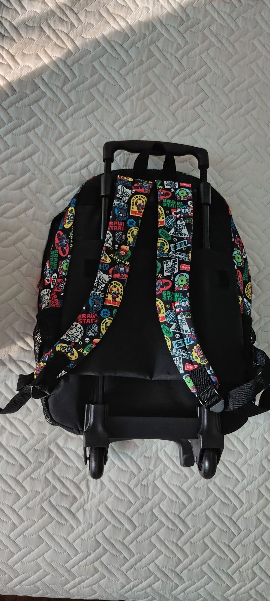 Mochila com rodas e lancheira