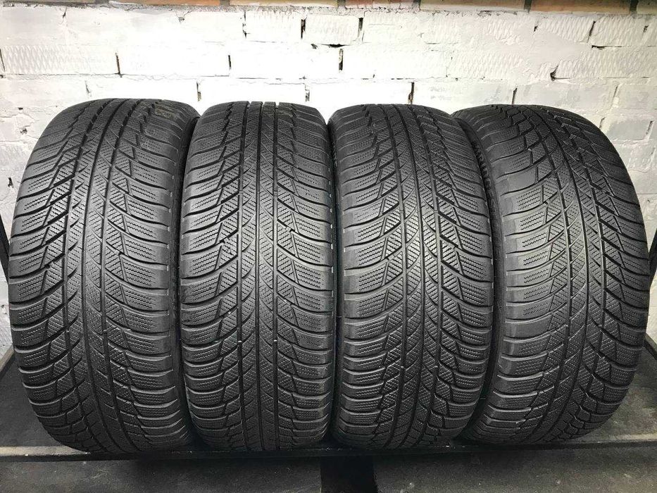 Зимові шини б/у 225/45 R18 Bridgestone Blizzak LM001 (8096)