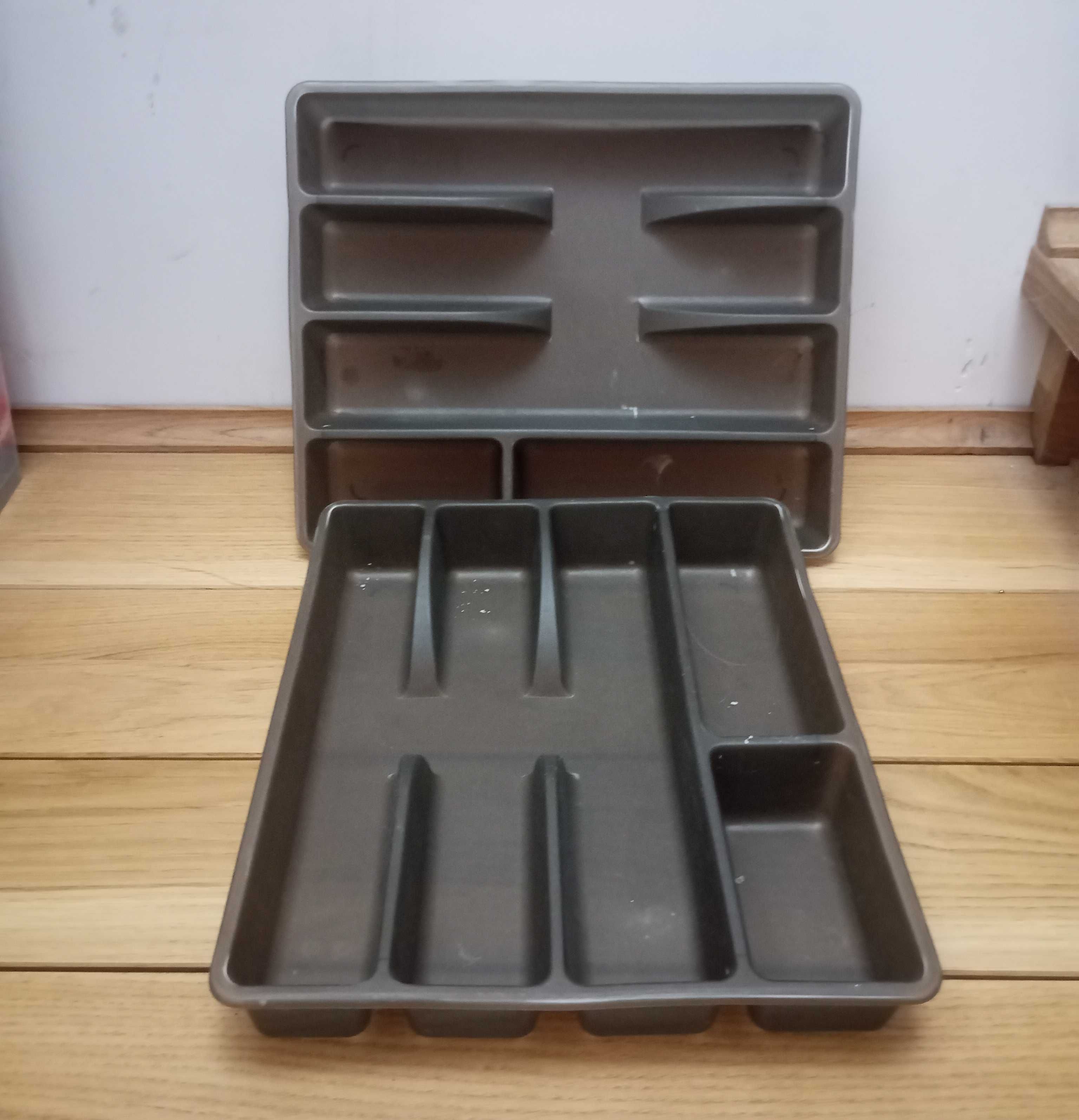 Organizery na sztućce do szuflady
