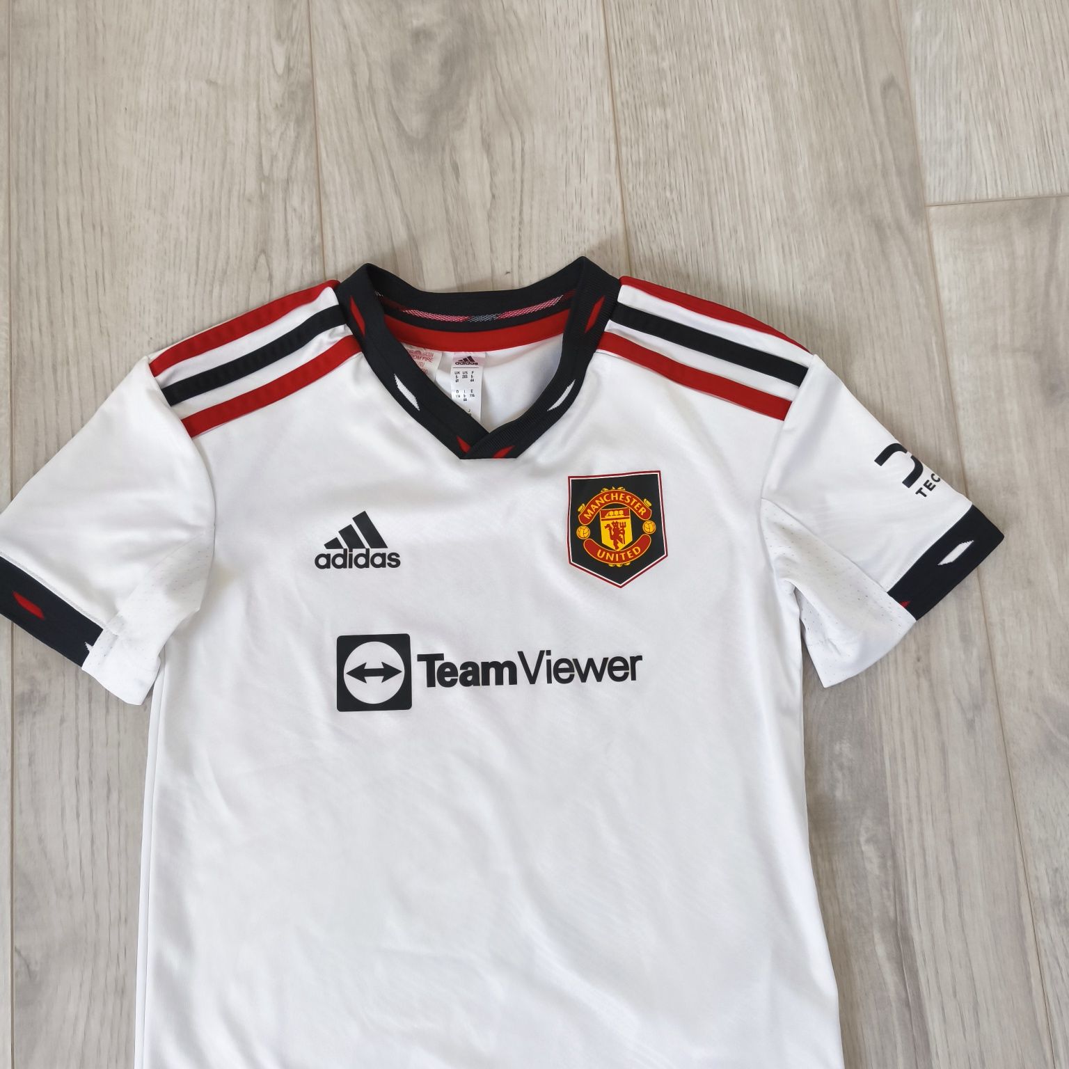Adidas 2022/2023 Manchester United 5-6 lat 116 cm