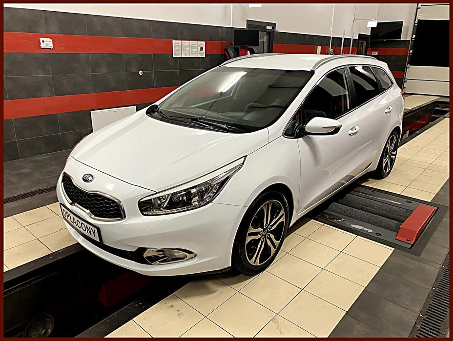 Kia Ceed Ledy Kamera Cofania Czujniki Parkowania Nawigacja