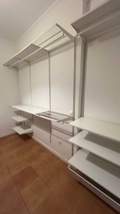 Estrutura modular IKEA BOAXEL