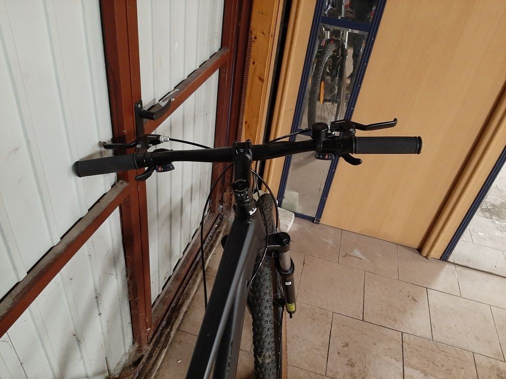 Rower Serious Cycles MTB 29"