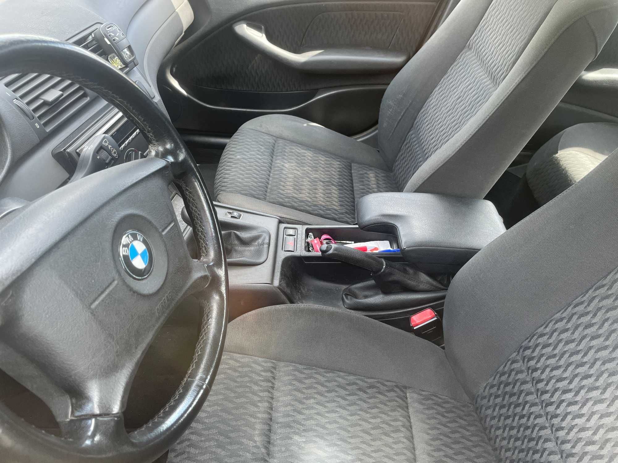 BMW modelo 320D Diesel
