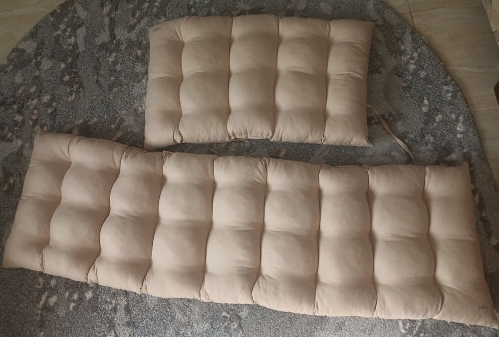 Матраци на меблі із зав'язками НОВІ