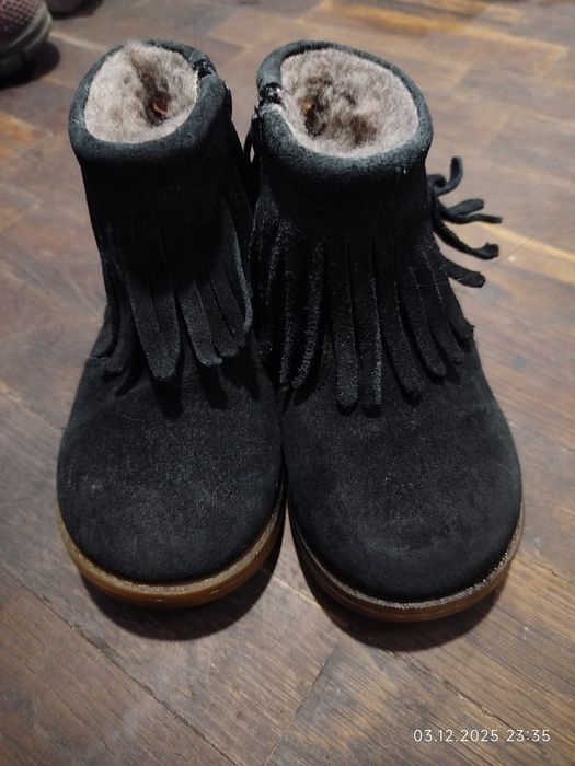 Замшеві чобітки на овчині на дівчинку ботинки ботиночки