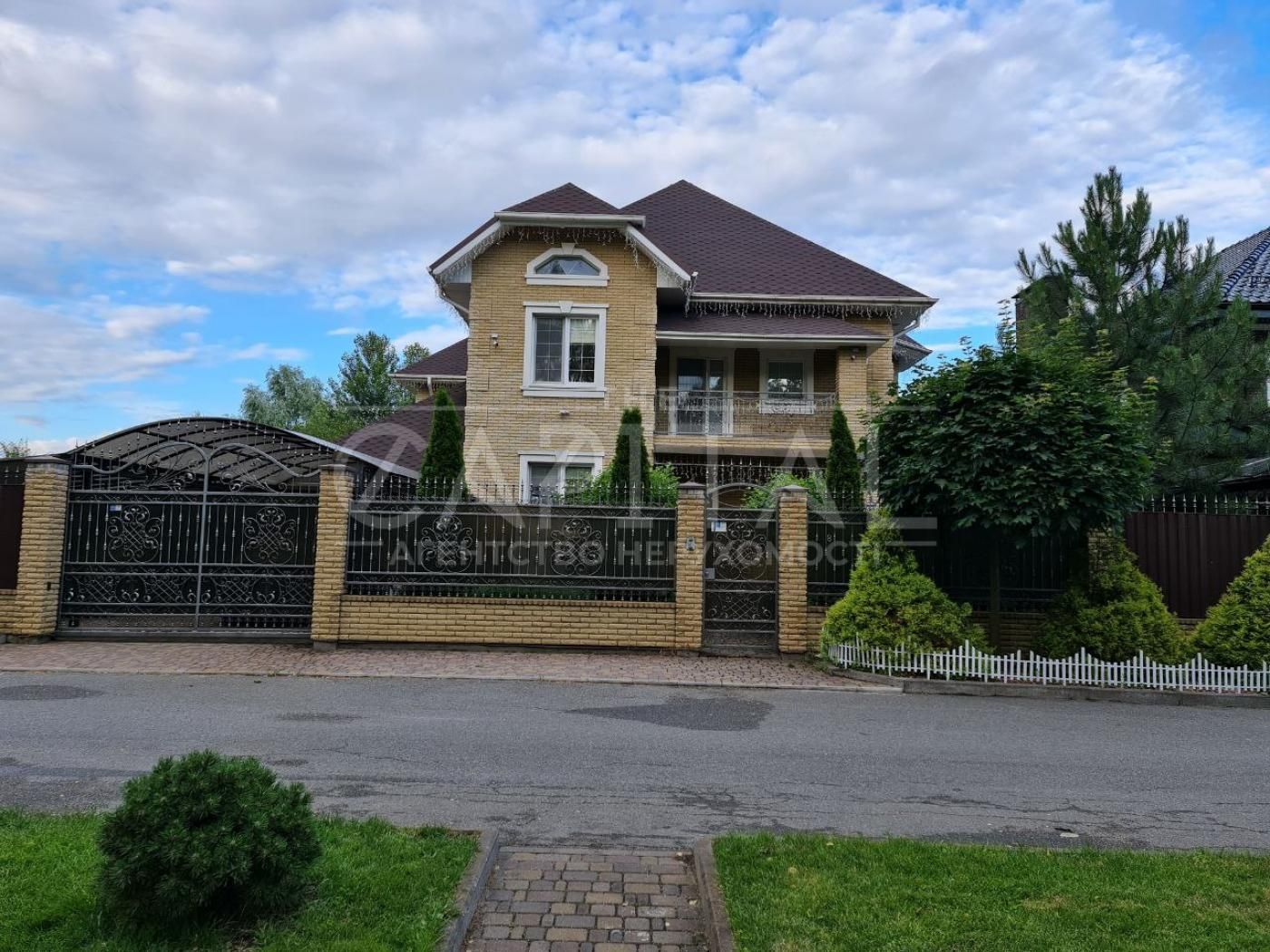 Продаж будинку, вул. Богатирська, Оболонь, КМ Чорнобилець
