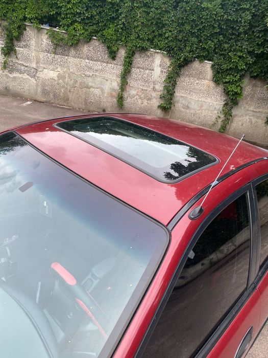 Мазда 323 , 1996р