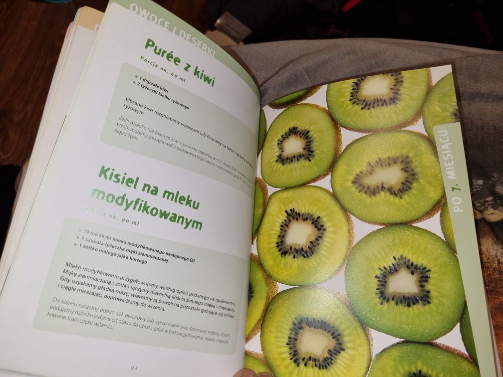 Książka u malucha na talerzu