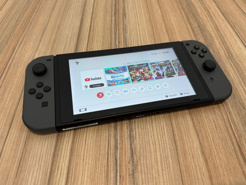Nintendo Switch + jogos