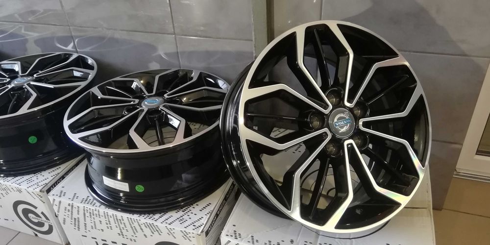 Nowe! Felgi 18" 5x108 Volvo V40 V60 V70 S60 S80 C30 Ford Alufelgi