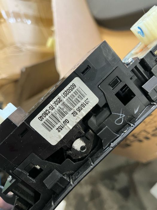 Przyciski panel szyb hyundai i20 II  rio Demontaż Europa