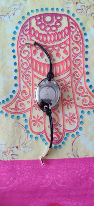 2 Relógios Michael Kors e 1 relógio CK em ótimo estado