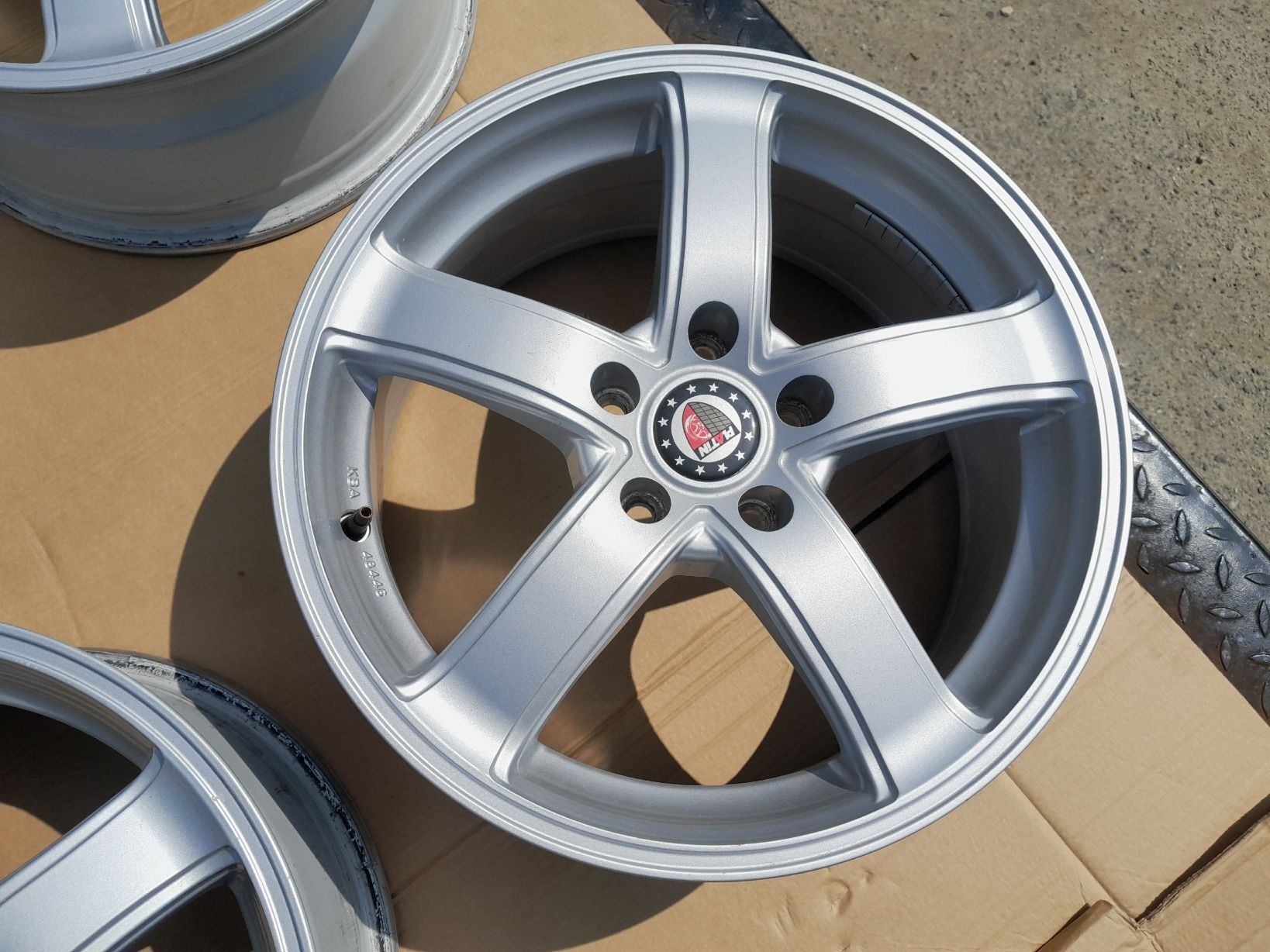 Alufelgi 17 5x112 ET45 Skoda Audi VW Seat Mercedes Golf Touran Octavia