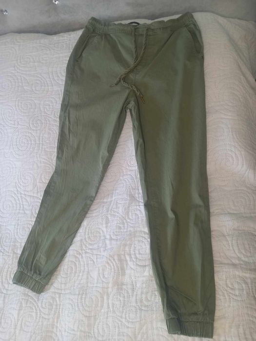 Paczka ubrań dla dziewczyny rozmiar L