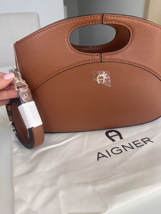 Skorzana brązowa torebka Aigner do reki i na ramię