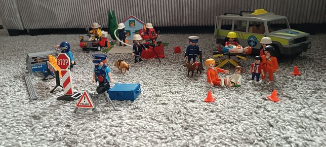 Zabawka zestaw służb ratowniczych Playmobil