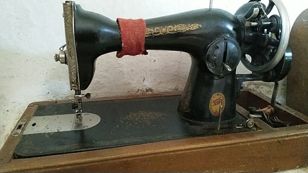 Швейная машинка Подольского мех. завода им.Калинина