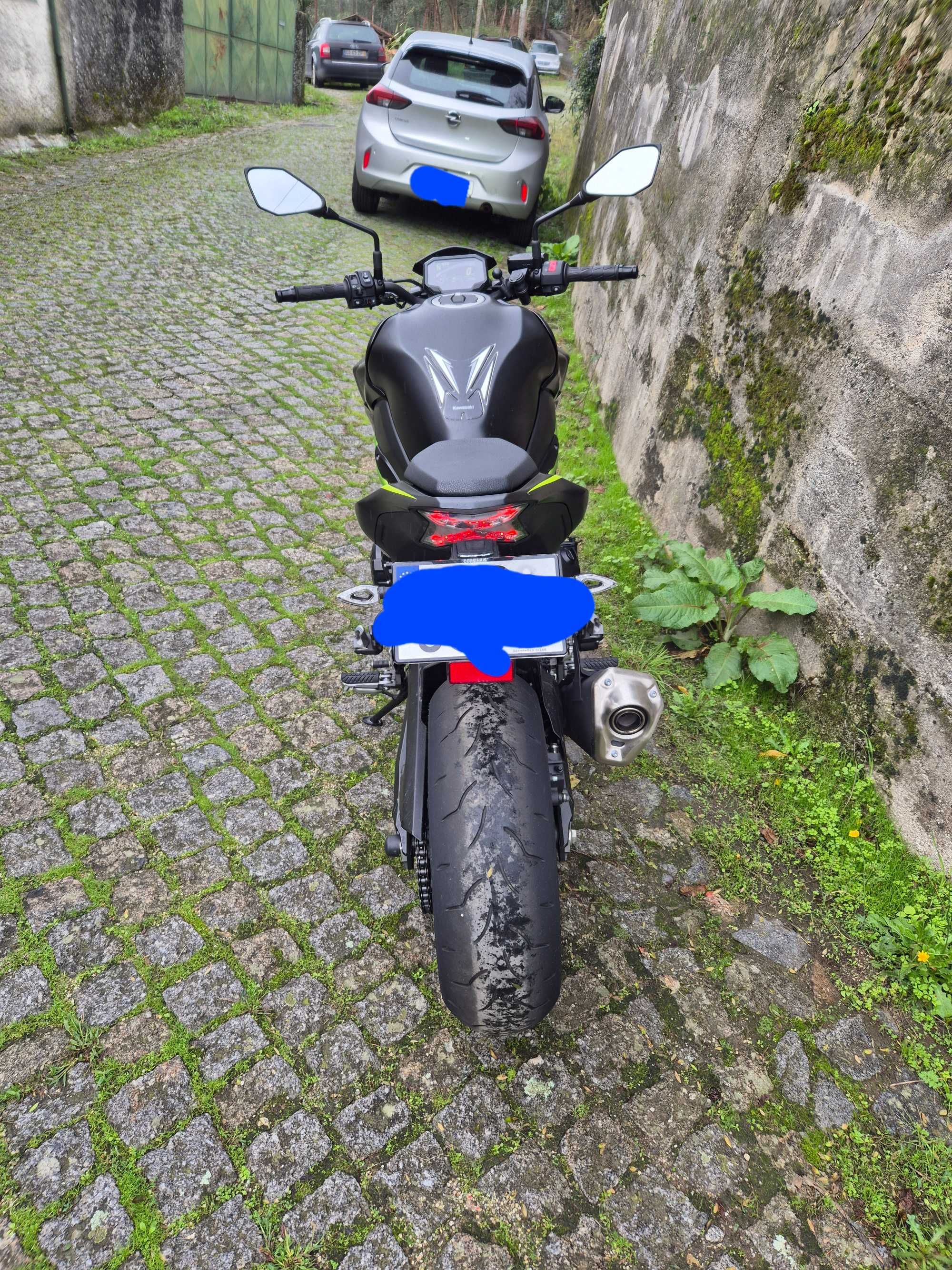 Kawasaki Z 900 - ano 2021