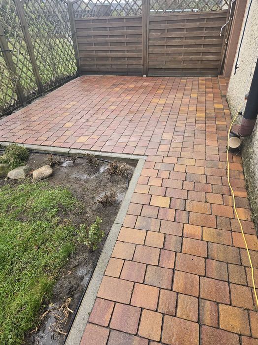 Mycie, czyszczenie elewacji, kostki brukowej, podjazdów, inne -  firma