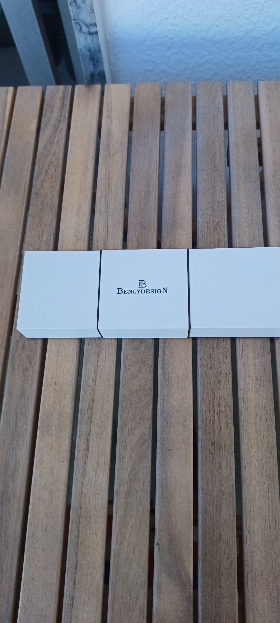 Relógio  BENLYDESIGN