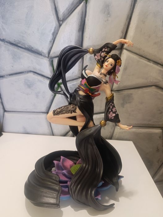 Figurka kolekcjonerska, anime, manga, gra