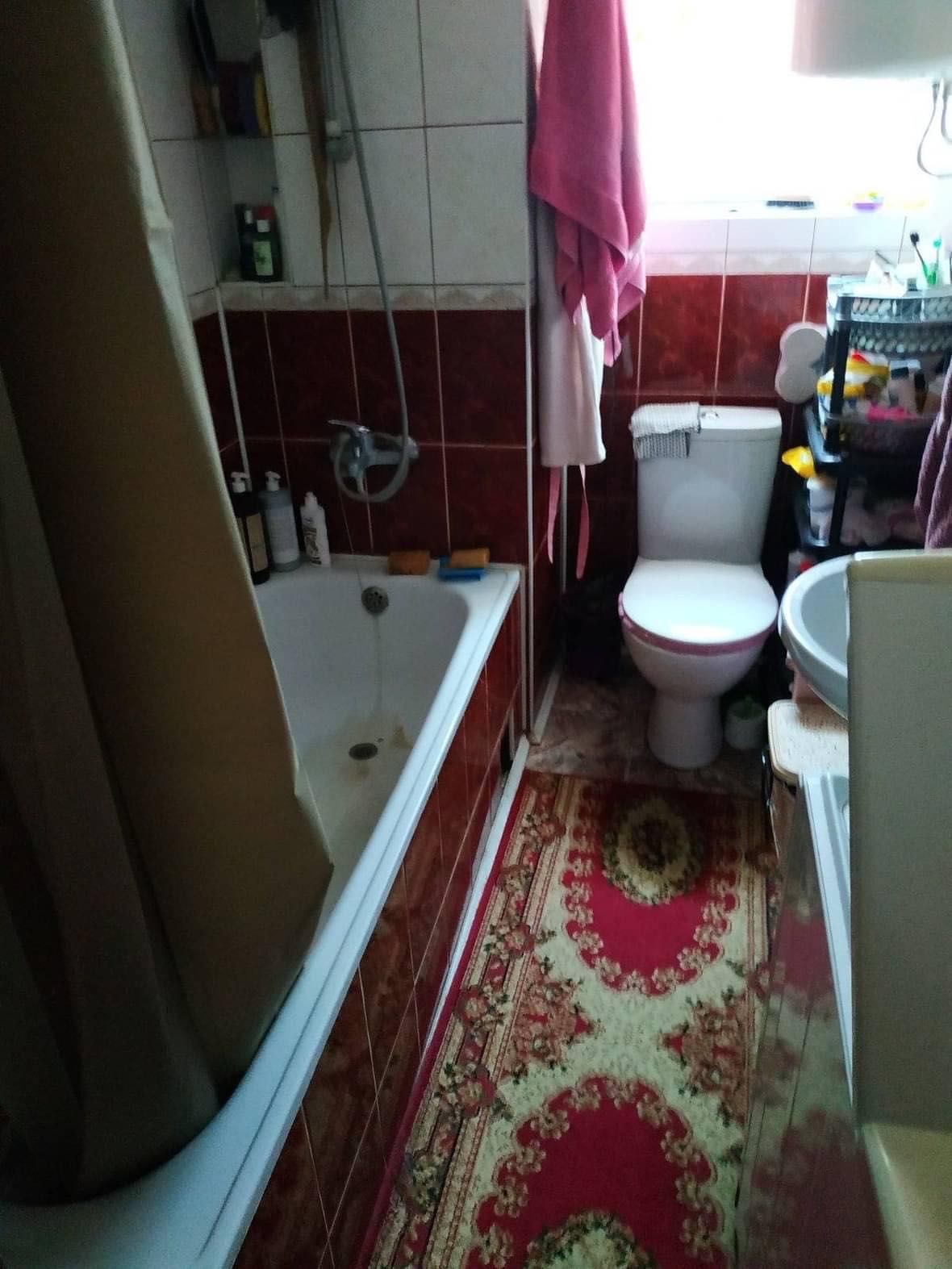Продам квартиру в Садгорі