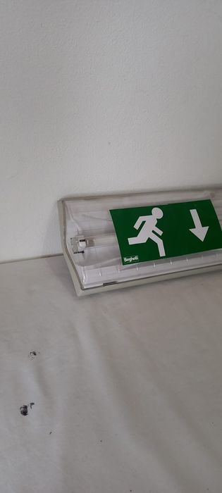 Lâmpada de Emergência