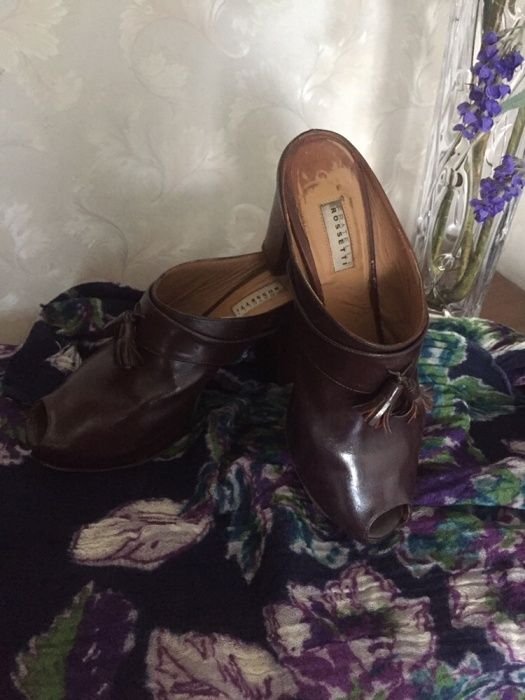 Туфли мюли. Бредовые, Италия