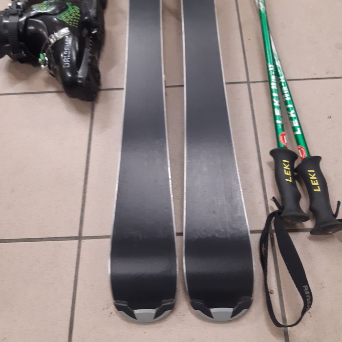 narty Tecno 100cm+buty 20.5cm+kije 80