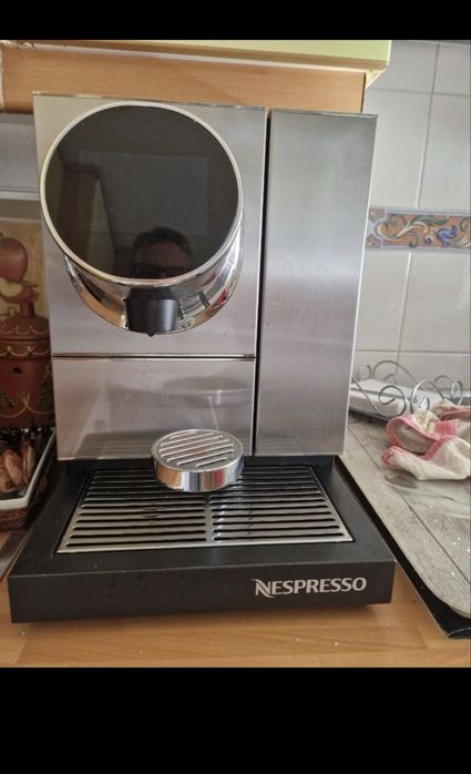Maquina cafe Nespresso profissional