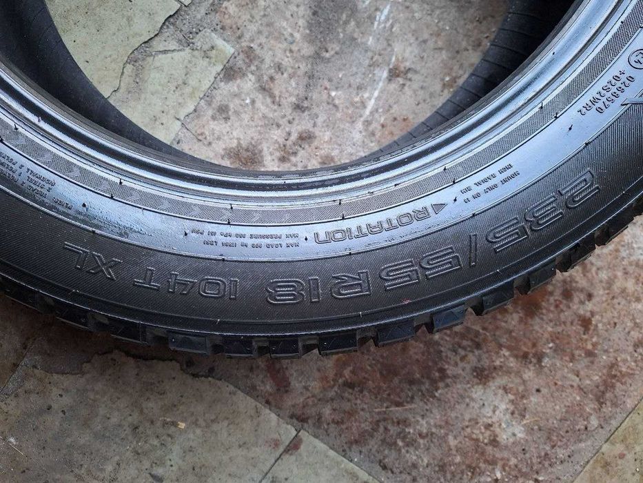 Нові Nokian 235/55 R18 2шт с шипами Hakkapeliitta 8 225/55 R18