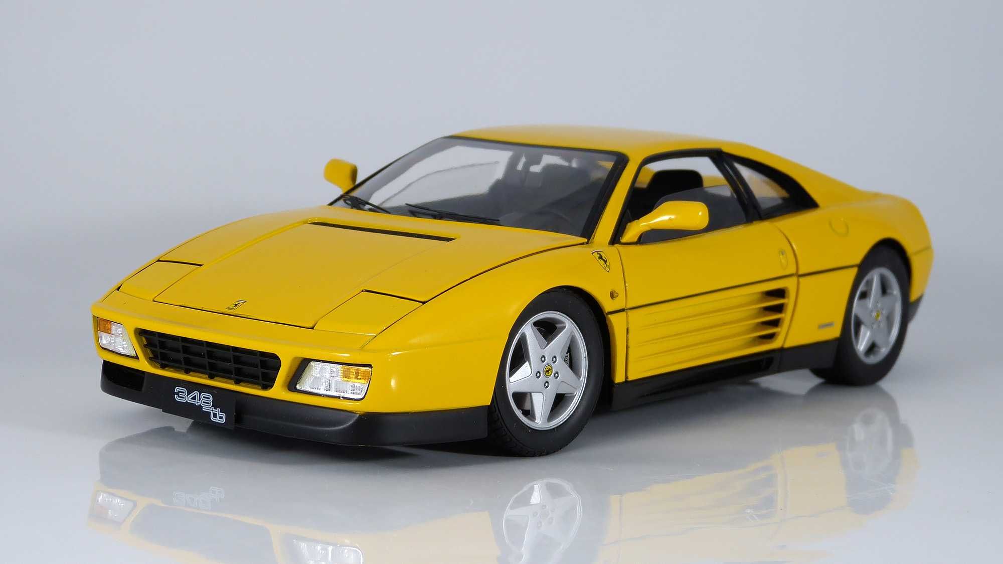 1:18 Hot Wheels Elite Ferrari 348 TB 1989 (V7437)