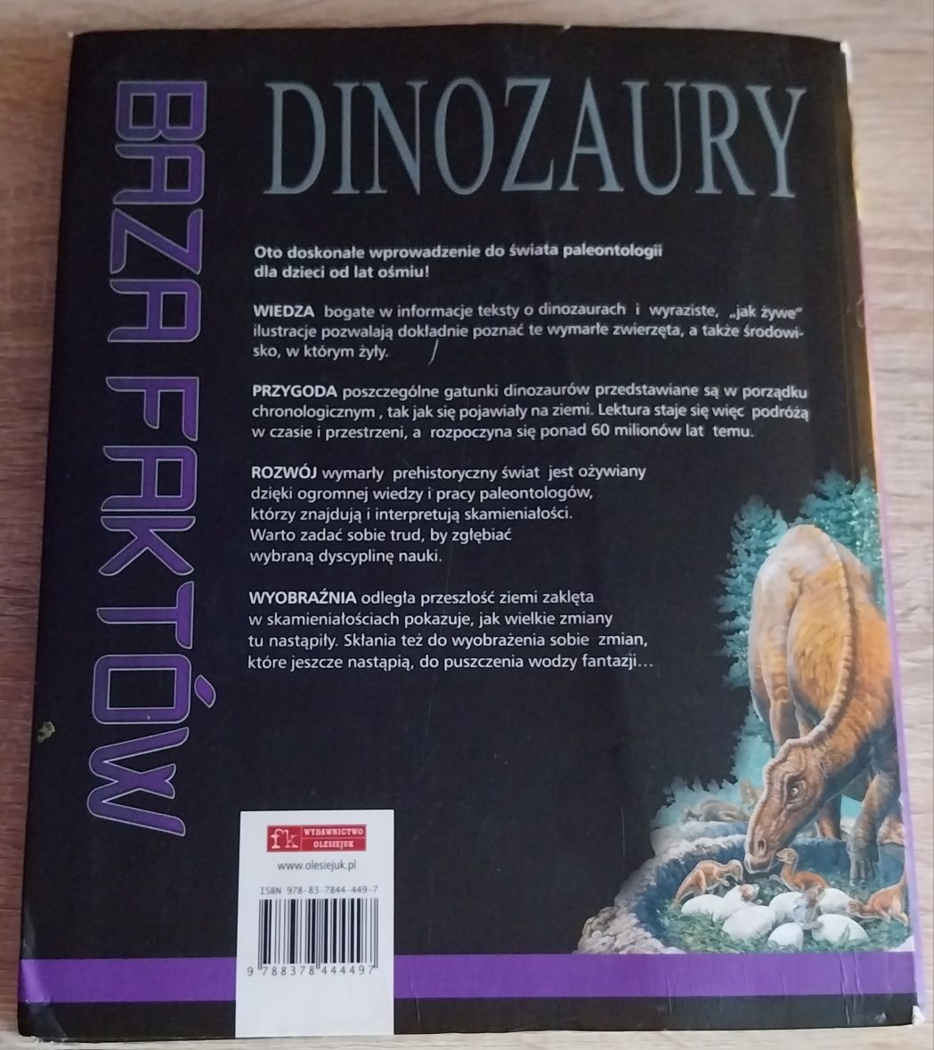 Dinozaury. Baza Faktów. David Burnie